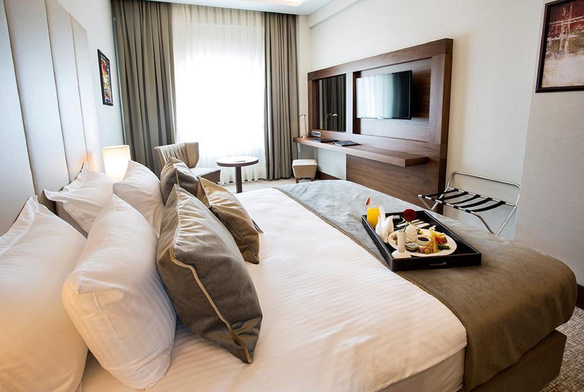 Hotel Ramada By Wyndham Yalova Yalova  Exterior foto