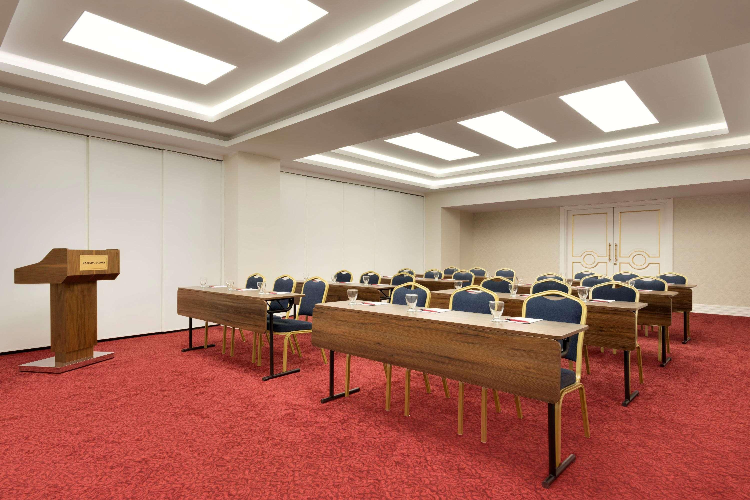 Hotel Ramada By Wyndham Yalova Yalova  Exterior foto